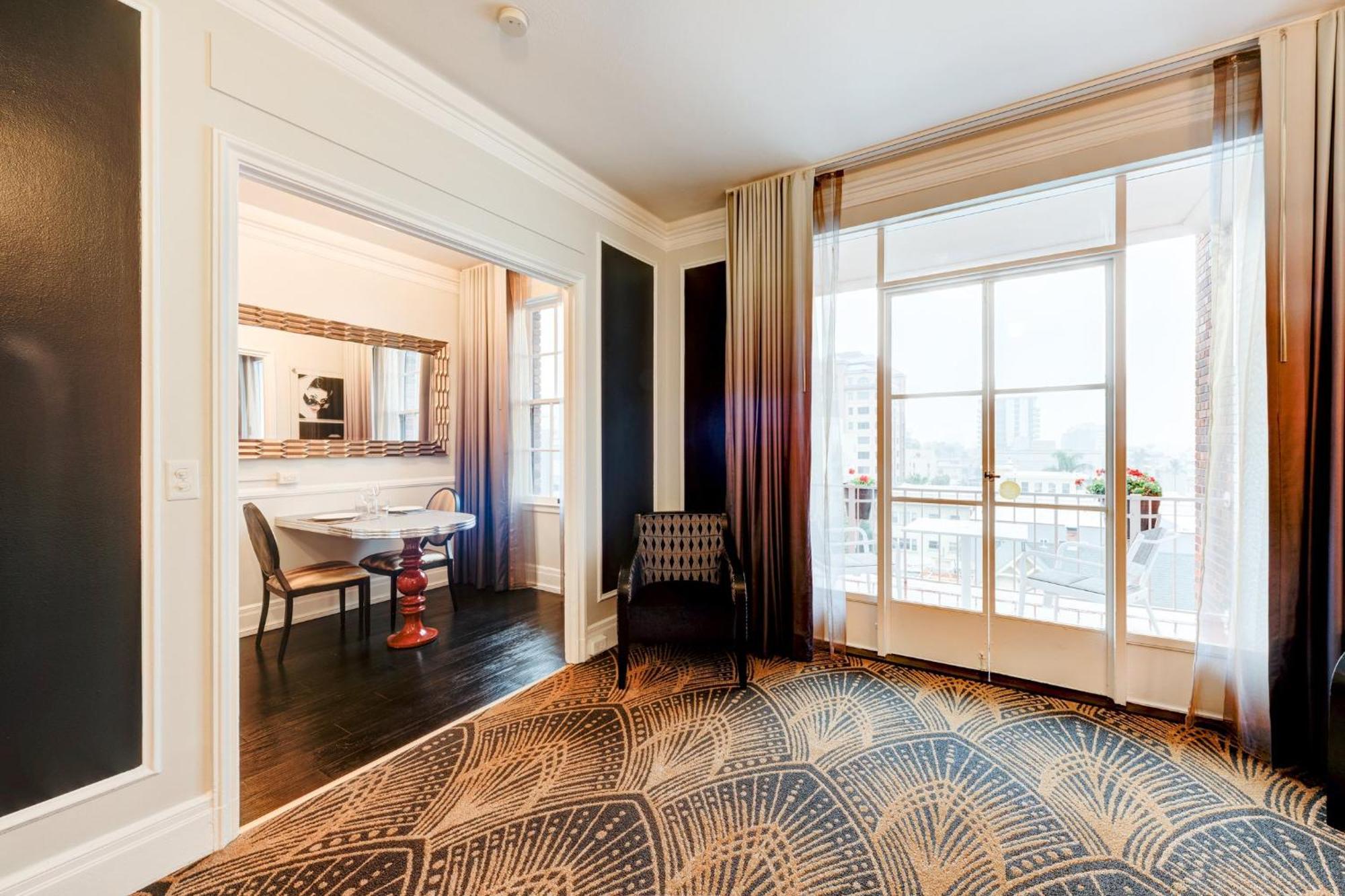 Inn At The Park Сан-Диего Экстерьер фото